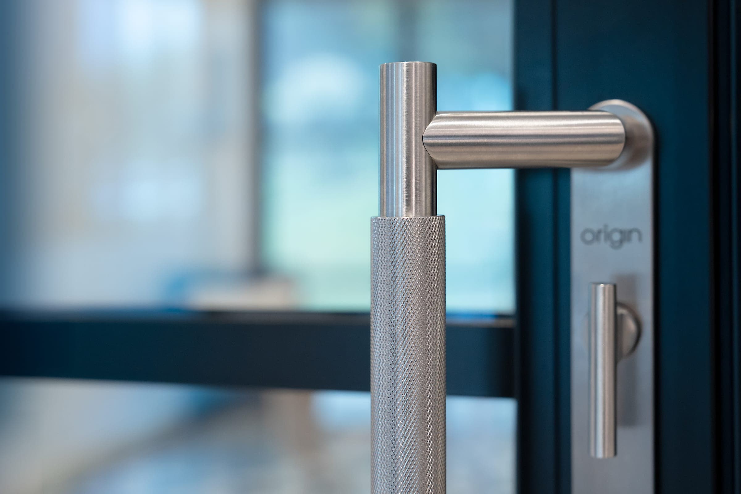 Origin OS-29+ Signature Knurled All-In-One Offset handle close-up detail